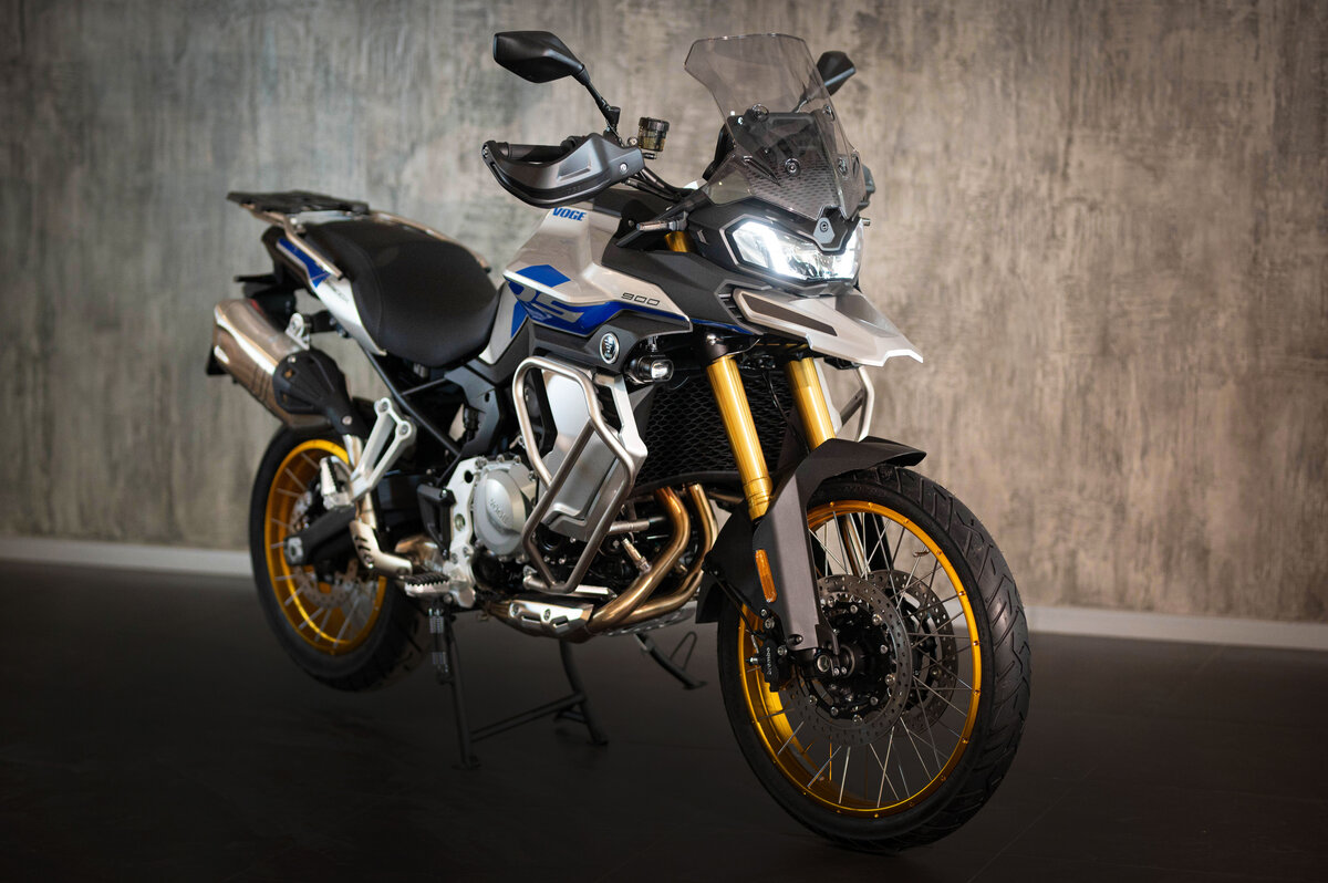 Voge 900DSX
