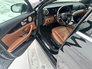 2021 Mercedes-Benz E-Класс 450 V (W213, S213, C238) Рестайлинг, чёрный, 3500000 рублей, вид 4