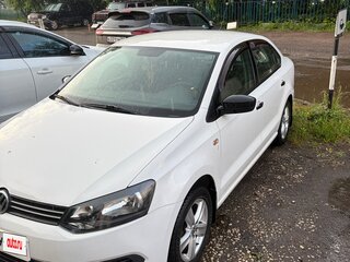2011 Volkswagen Polo V, белый, 735000 рублей, вид 2