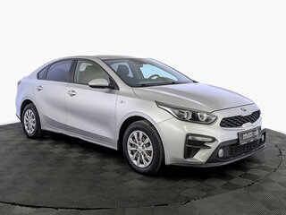 2020 Kia Cerato IV, серебристый, 1670000 рублей, вид 3