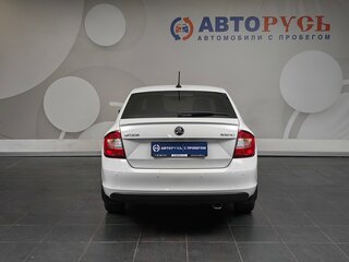 2018 Skoda Rapid I Рестайлинг, белый, 1299000 рублей, вид 4