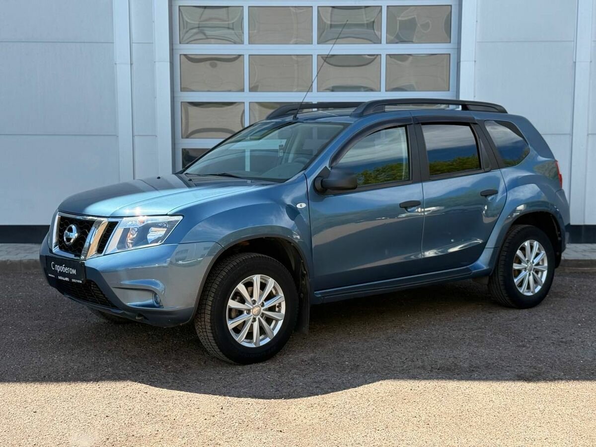 Nissan Terrano III (D10)