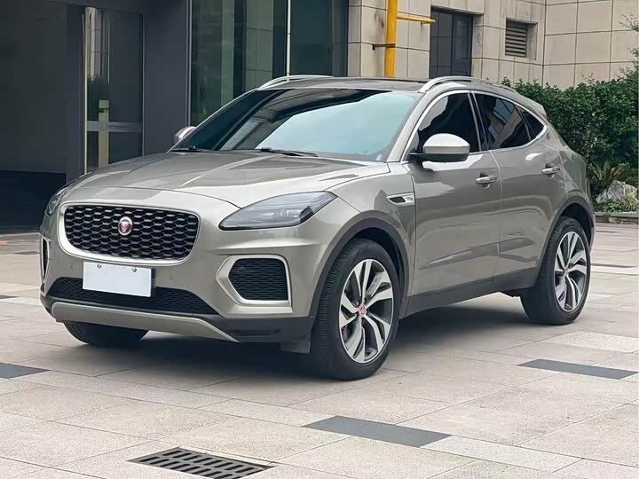 Jaguar E-Pace I Рестайлинг