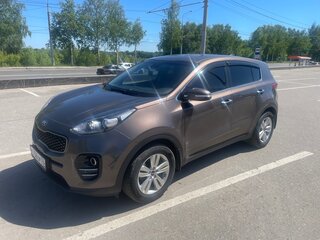 2017 Kia Sportage IV, коричневый, 1490000 рублей, вид 1