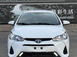 2022 Toyota Yaris L XP150 Рестайлинг, белый, 1152000 рублей, вид 3