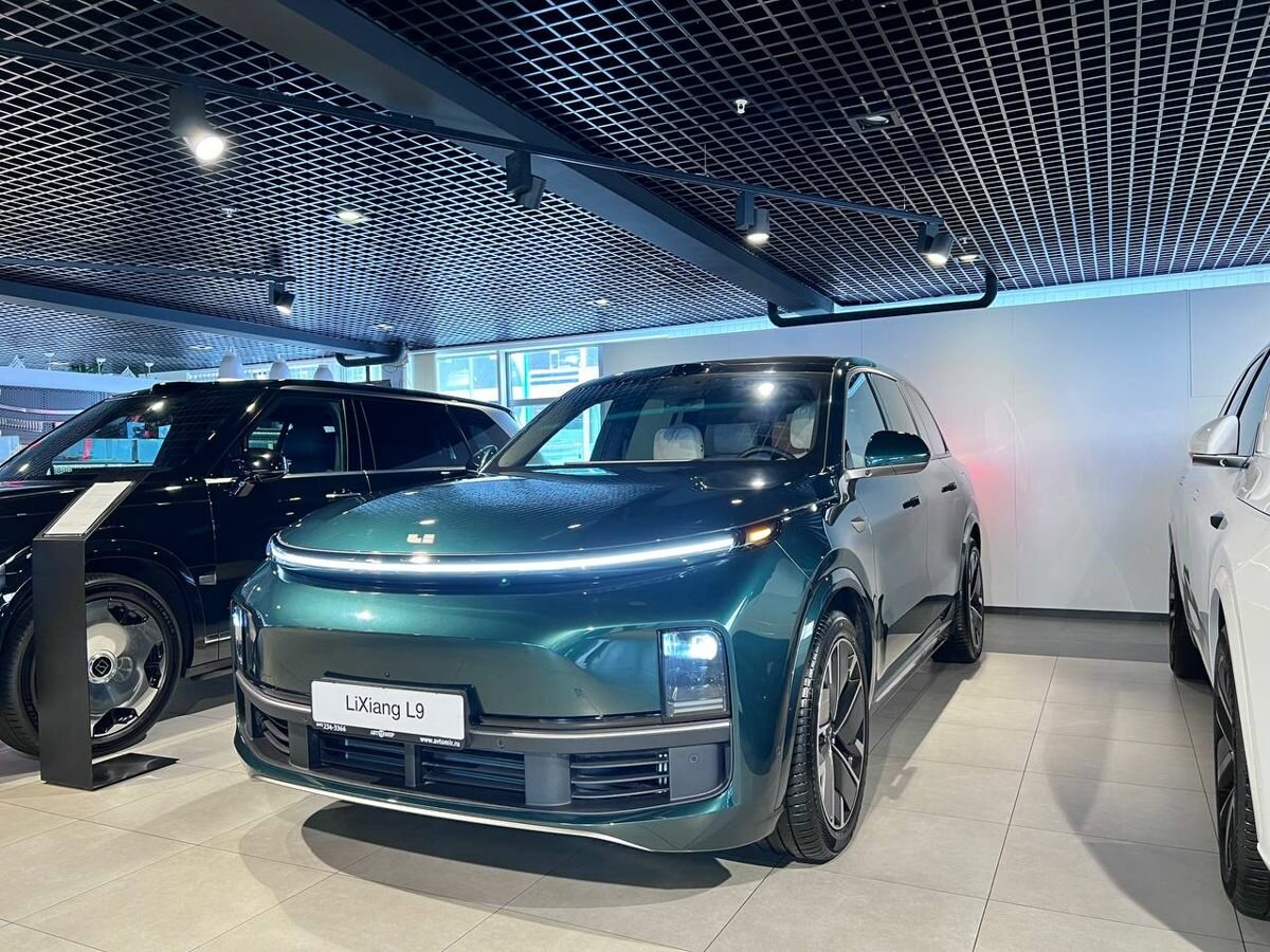 Li Auto (Lixiang) L9 52.3 kWh I Рестайлинг