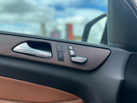 2015 Mercedes-Benz GLE 300 I (W166), коричневый, 2850000 рублей - вид 14