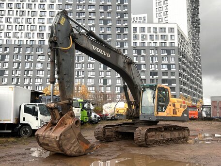 2010 Volvo EC, жёлтый, 6500000 рублей, вид 1