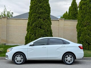 2019 Lada (ВАЗ) Vesta I, белый, 915000 рублей, вид 5