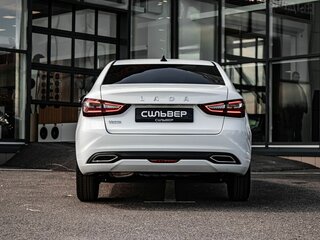2026 Lada (ВАЗ) Vesta I Рестайлинг (NG), белый, 1735000 рублей, вид 4