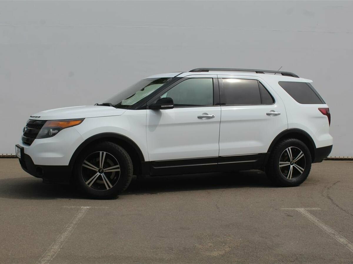 Ford Explorer V
