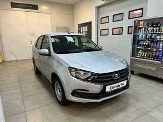 2026 Lada (ВАЗ) Granta I Рестайлинг, серебристый, 1151000 рублей, вид 3