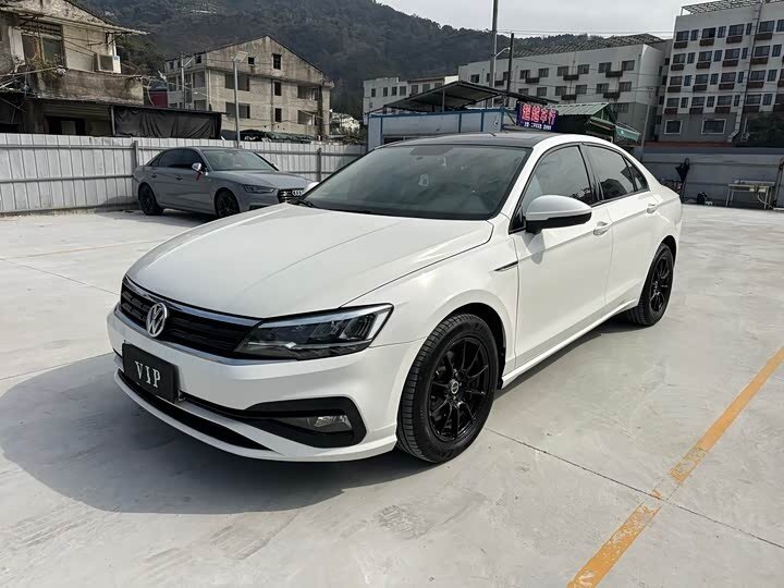 Volkswagen Lamando I Рестайлинг