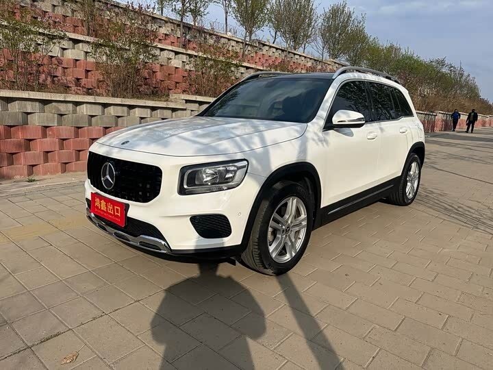 Mercedes-Benz GLB 180 I (X247)