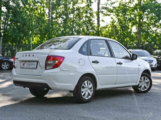 2018 Lada (ВАЗ) Granta I Рестайлинг, белый, 420001 рублей, вид 2