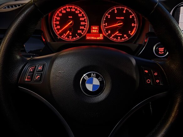 2009 BMW 3 серии 320i V (E90/E91/E92/E93) Рестайлинг, чёрный, 1150000 рублей - вид 13