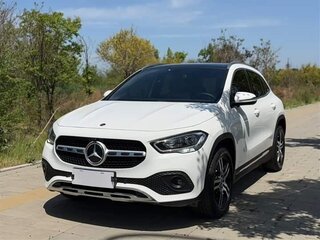 2022 Mercedes-Benz GLA 180 II (H247), белый, 2550006 рублей, вид 1