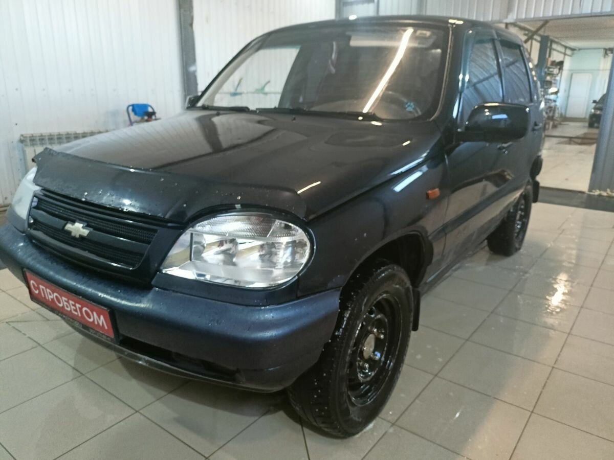 Chevrolet Niva I