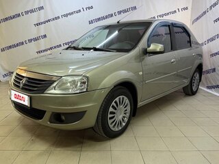 2013 Renault Logan I Рестайлинг, бежевый, 415000 рублей, вид 1