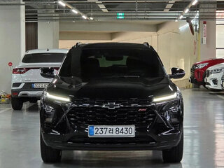 2023 Chevrolet Trax II, чёрный, 1720000 рублей, вид 1