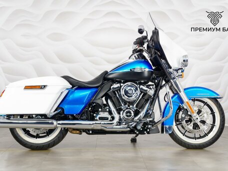 2017 Harley-Davidson Electra Glide Revival, синий, 1794262 рублей, вид 1