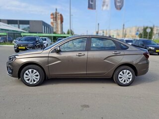 2026 Lada (ВАЗ) Vesta I Рестайлинг (NG), коричневый, 1735900 рублей, вид 2