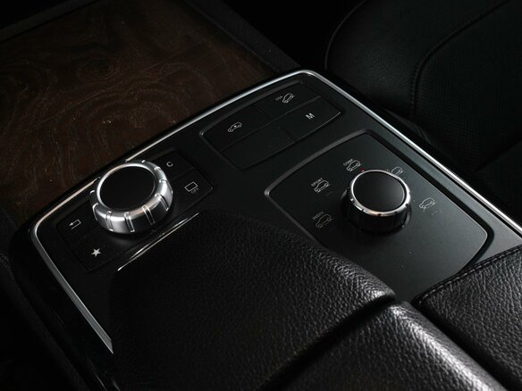 2016 Mercedes-Benz GLE 300 I (W166), чёрный, 4299000 рублей - вид 16