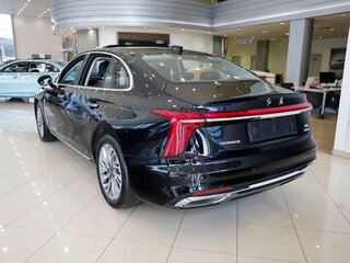 2024 Hongqi H5 II, чёрный, 3690000 рублей, вид 3