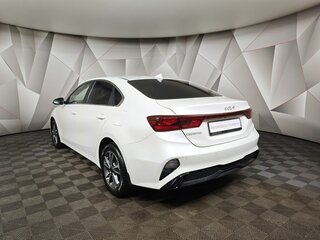 2022 Kia Cerato IV Рестайлинг, серый, 2550000 рублей, вид 4