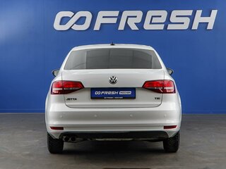 2017 Volkswagen Jetta VI Рестайлинг, белый, 1312055 рублей, вид 4
