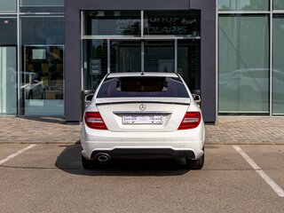 2011 Mercedes-Benz C-Класс 180 BlueEFFICIENCY III (W204) Рестайлинг, белый, 1295000 рублей, вид 5