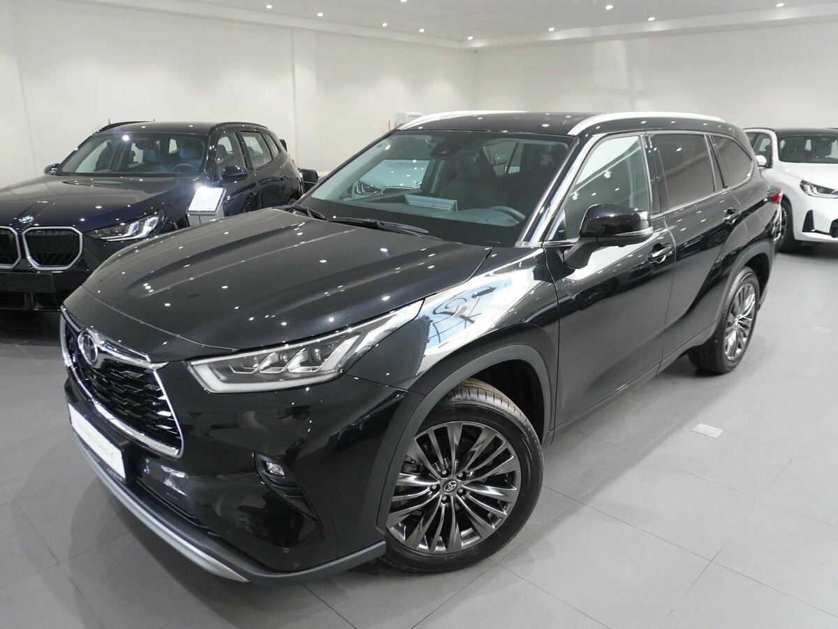Toyota Highlander IV (XU70)