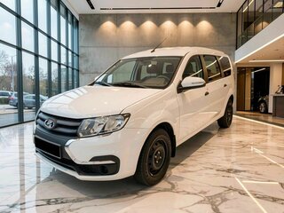 2026 Lada (ВАЗ) Largus I Рестайлинг, белый, 1665000 рублей, вид 1