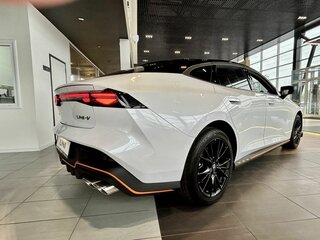 2026 Changan UNI-V I Рестайлинг 2, белый, 3499900 рублей, вид 5