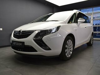 2013 Opel Zafira C, белый, 810000 рублей, вид 1
