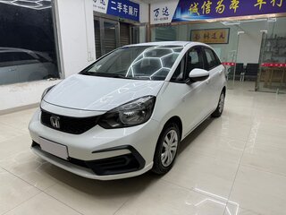 2021 Honda Fit IV, белый, 950000 рублей, вид 1