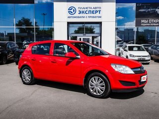 2012 Opel Astra H Рестайлинг, красный, 665000 рублей, вид 1