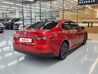2025 Toyota Camry IX (XV80), красный, 6490027 рублей, вид 4