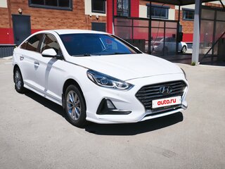 2017 Hyundai Sonata VII (LF) Рестайлинг, белый, 940000 рублей, вид 2