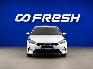 2021 Kia Ceed III Рестайлинг, белый, 2047444 рублей, вид 3
