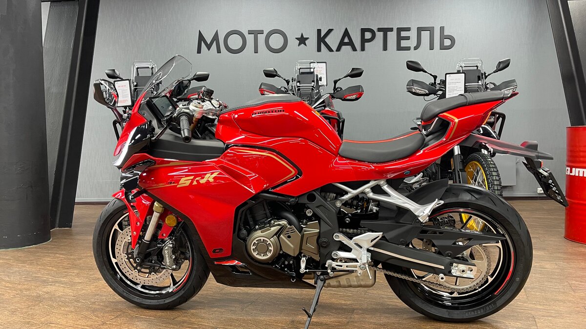 QJMotor SRK 421 RR