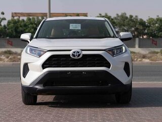 2025 Toyota RAV4 V (XA50), белый, 3300000 рублей, вид 1