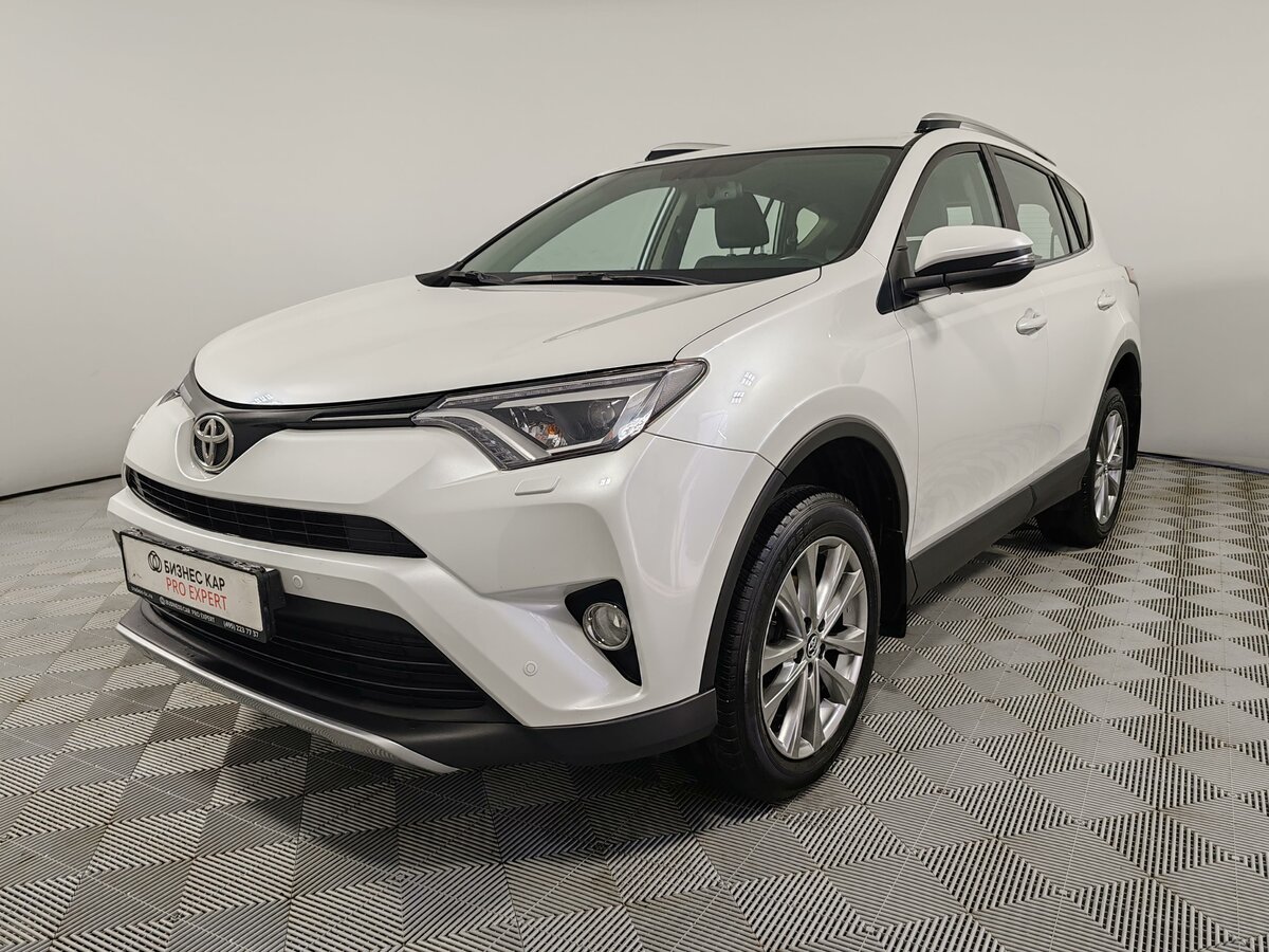 Toyota RAV4 IV (XA40) Рестайлинг