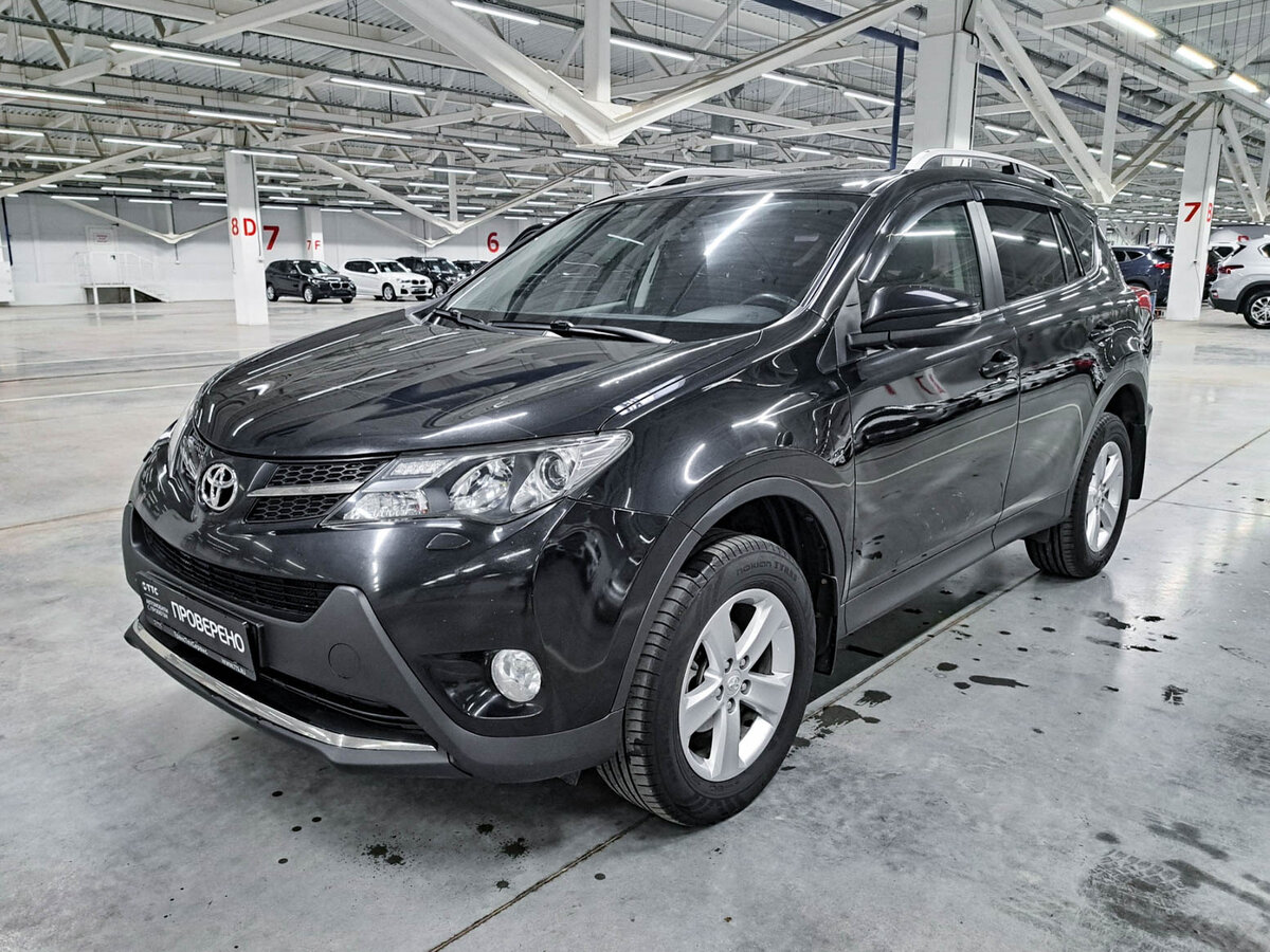 Toyota RAV4 IV (XA40)