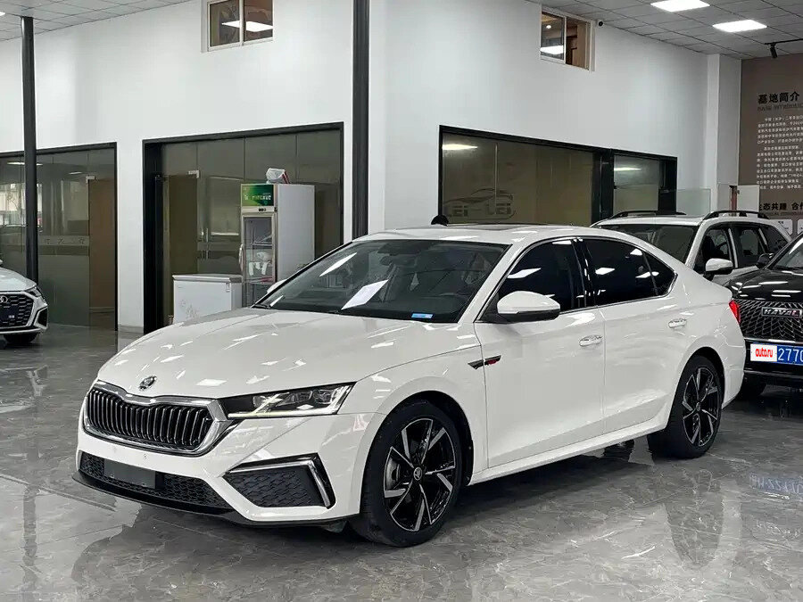 Skoda Octavia IV (A8)
