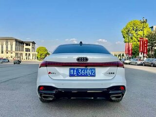 2025 Audi A5 L III (B10), белый, 4950000 рублей, вид 4