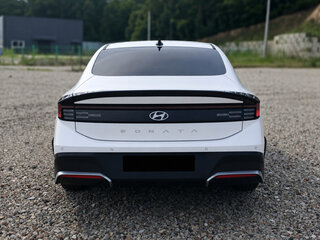 2023 Hyundai Sonata VIII (DN8) Рестайлинг, белый, 2150000 рублей, вид 4