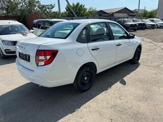 2026 Lada (ВАЗ) Granta I Рестайлинг, белый, 850000 рублей, вид 4
