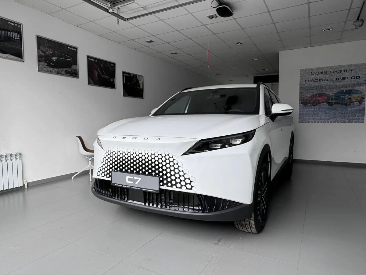 Omoda C7
