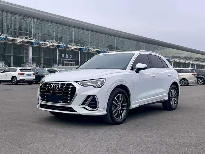 Audi Q3 35 TFSI II (F3)